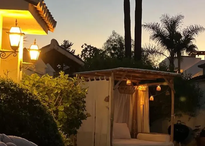 Lovely In San Pedro De Alcantara, Villa