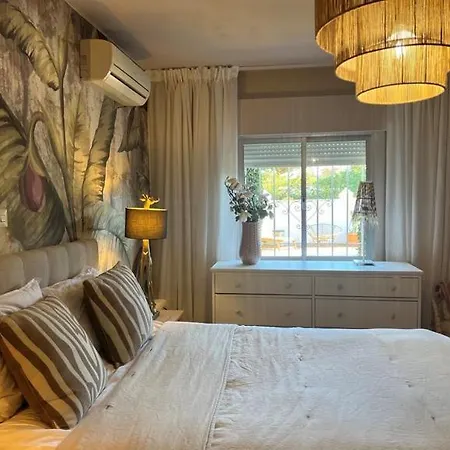 Vila Lovely In San Pedro De Alcantara, Marbella