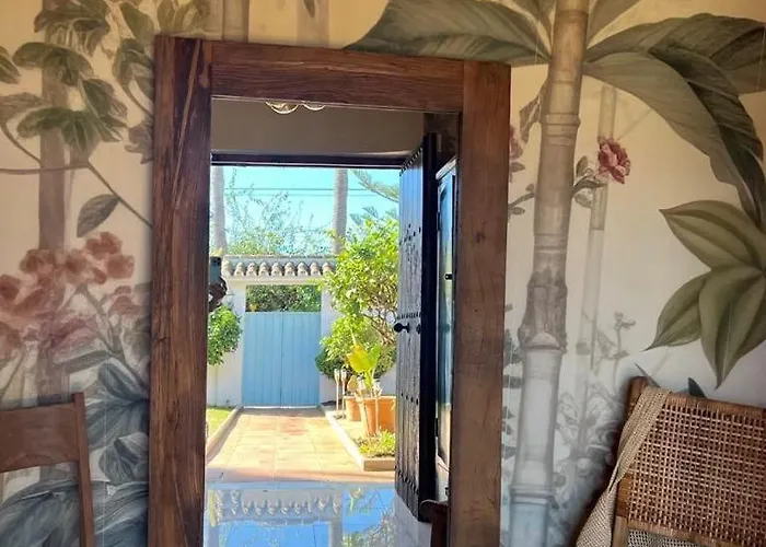 Villa Lovely In San Pedro De Alcantara, Marbella